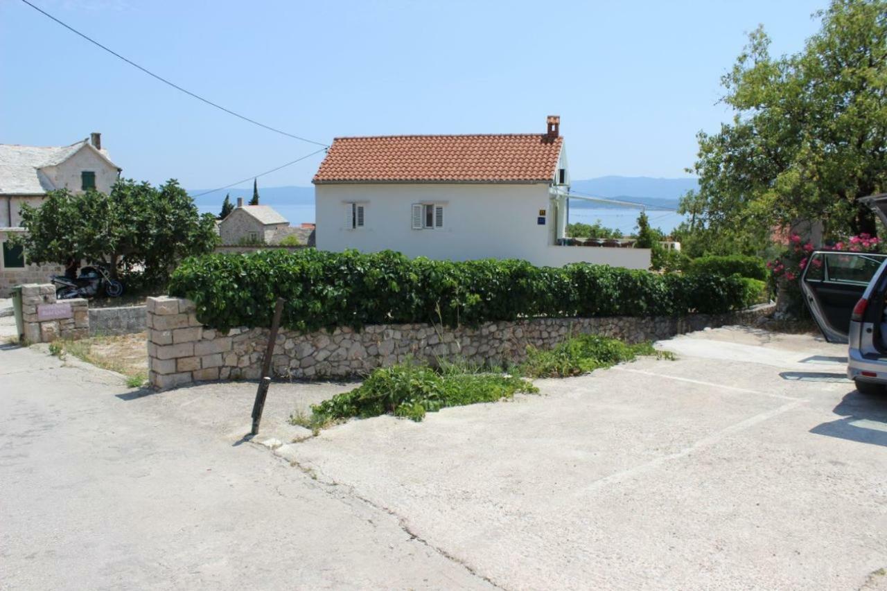 Apartmani Vinko Bol Exteriör bild