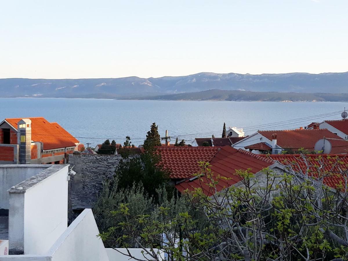 Apartmani Vinko Bol Exteriör bild